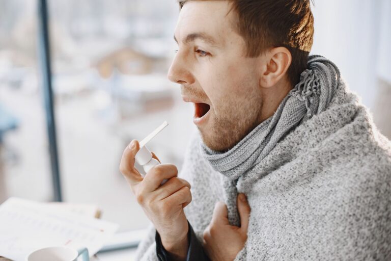 Common Cold: Symptoms, Treatment, and Recovery - Verywell Health - groundinge