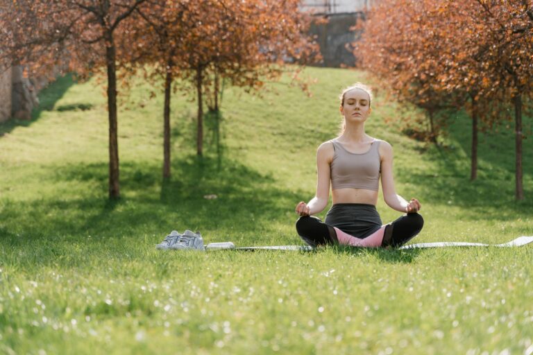 grounding techniques: exercises for anxiety, ptsd, and more - groundinge