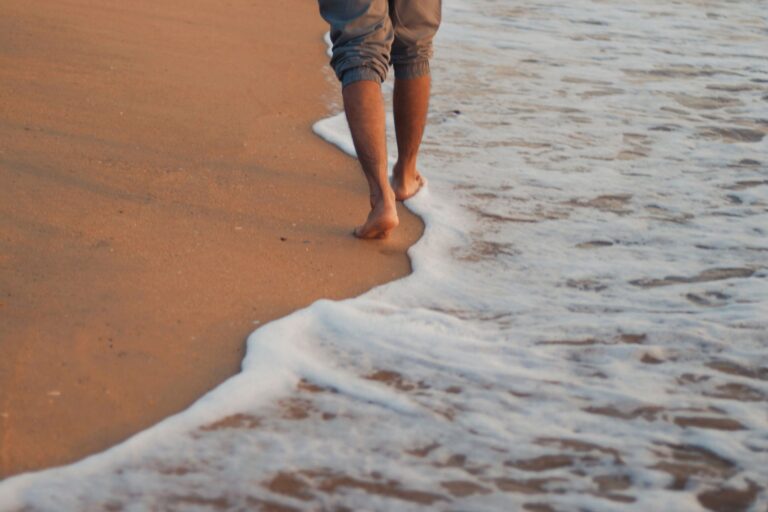 Barefoot Beach Walking for Mood and Stress Relief - groundinge
