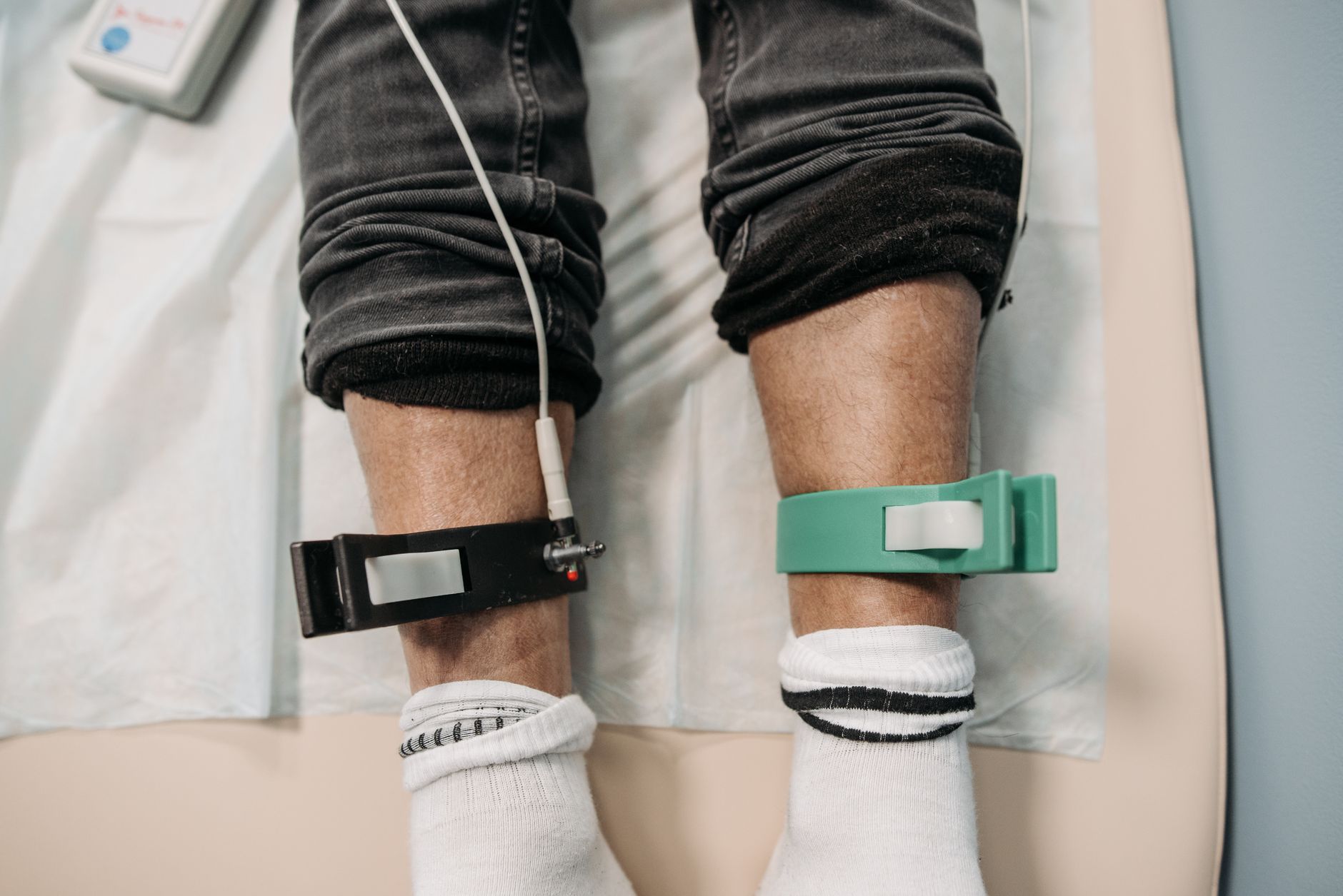 How We Evaluated This — How Earthing Reduces Inflammation: A 2025 Research Update for Better Sleep and Recovery
